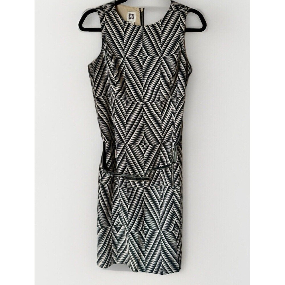 Anne Klein Womens Size 6 Dress Straight Above Knee Black Tan Print Sleevleess
